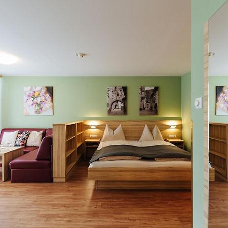 Trebesingerhof Hotel ภายนอก รูปภาพ