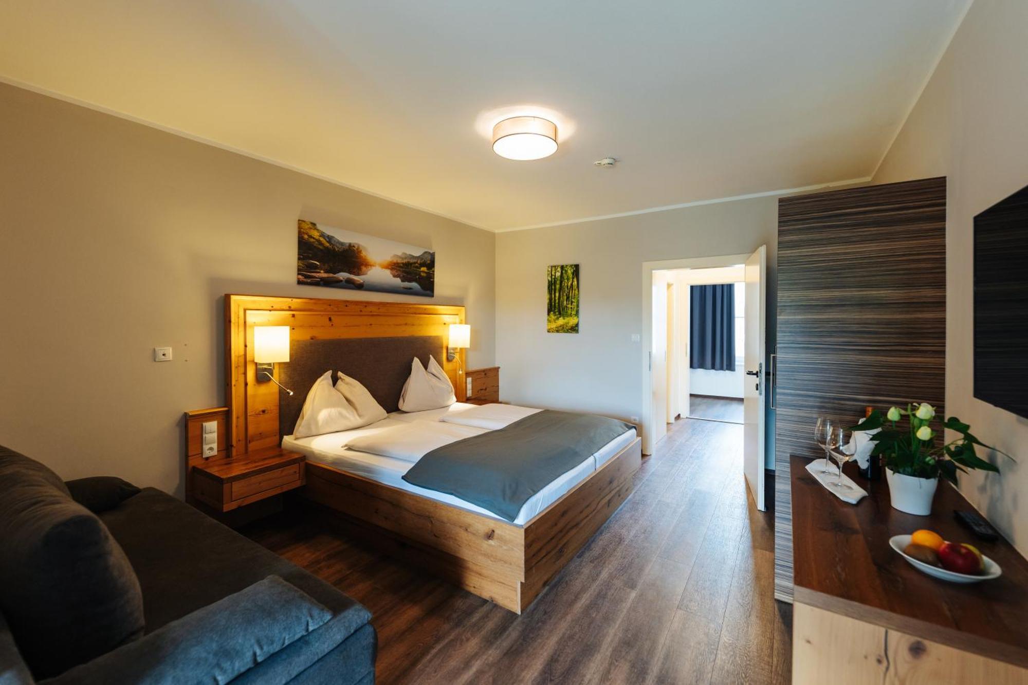 Trebesingerhof Hotel ภายนอก รูปภาพ