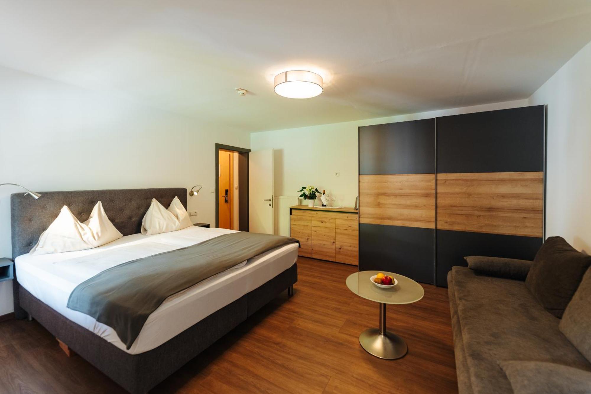 Trebesingerhof Hotel ภายนอก รูปภาพ